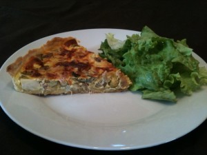 Quiche aux asperges et au thon